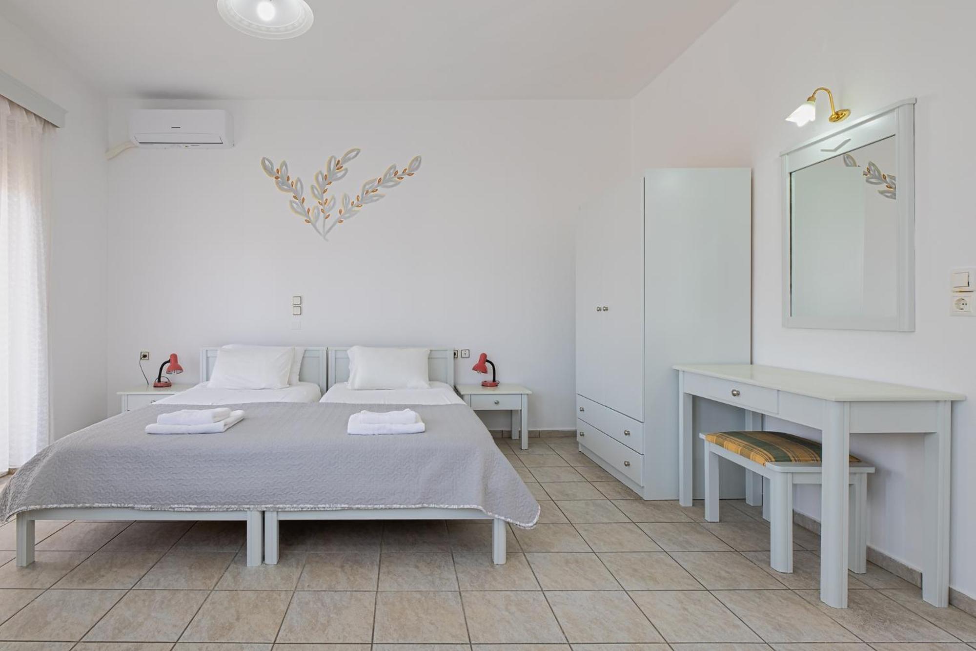 Marias Studios And Apartments Platanés Camera foto
